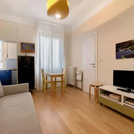 Comfy And Quiet, Great Location