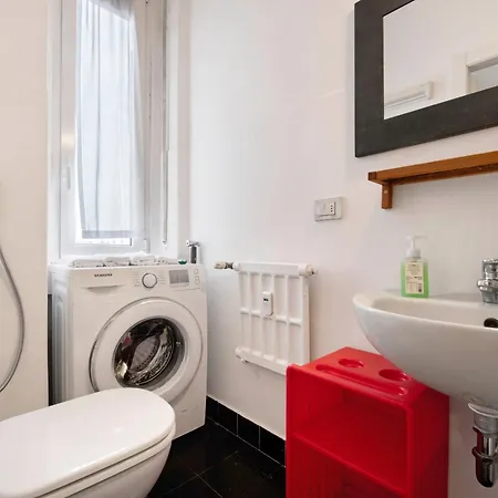 Comfy And Quiet, Great Location
