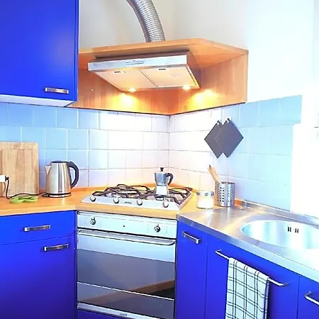Comfy And Quiet, Great Location شقة *