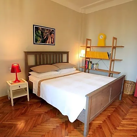 شقة Comfy And Quiet, Great Location *