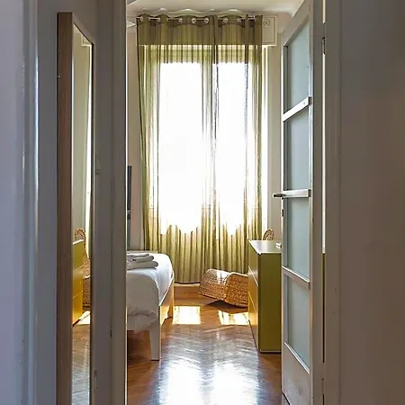 Comfy And Quiet, Great Location شقة *