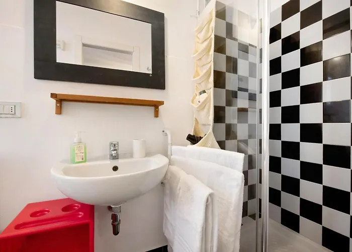 Comfy And Quiet, Great Location Apartamento